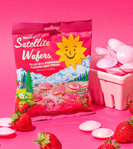 Gerrit's® Crunchy Strawberry Satellite Wafers®